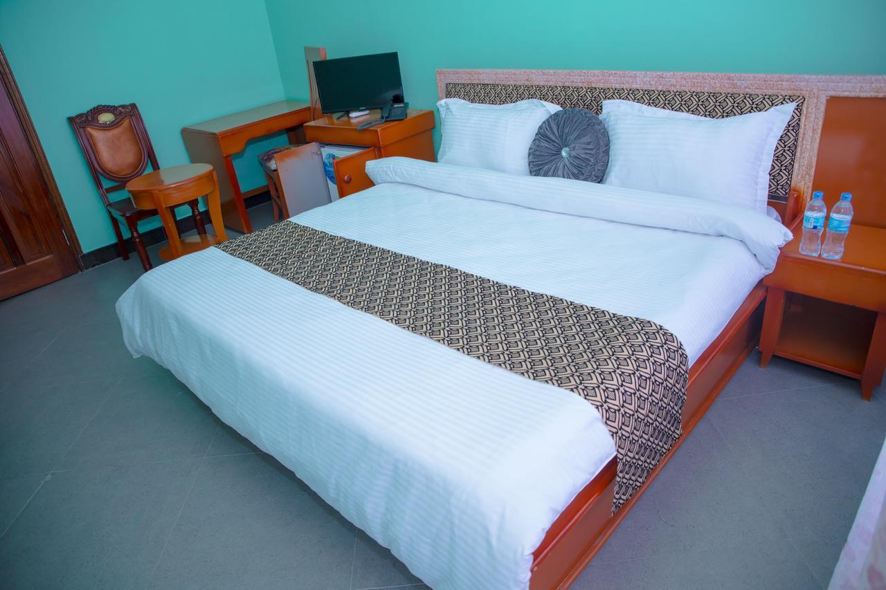Bl Airport Hotel Dar es Salaam Zewnętrze zdjęcie