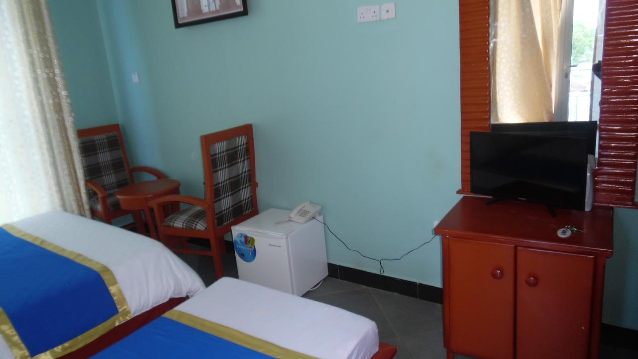 Bl Airport Hotel Dar es Salaam Zewnętrze zdjęcie